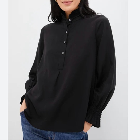 Tuckernuck Tops - Tuckernuck Black Teagan Popover Top XL